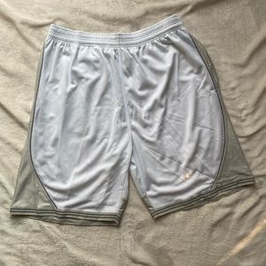 Steve & Barry’s Performance BasketballShorts XXL